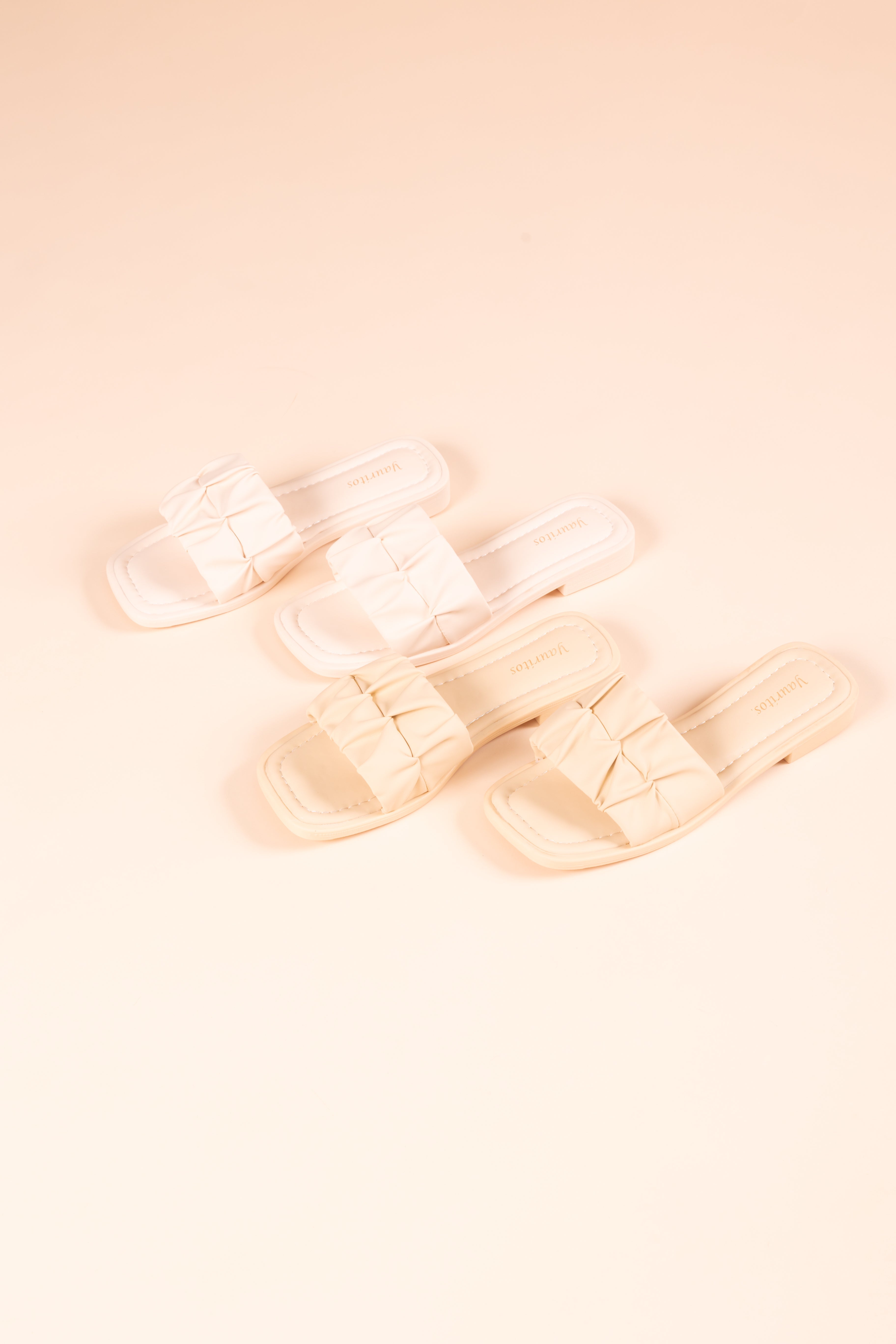 Yauritos 女裝精緻涼鞋系列：打造夏日渡假風情與輕盈舒適的真皮涼拖鞋 - Revic